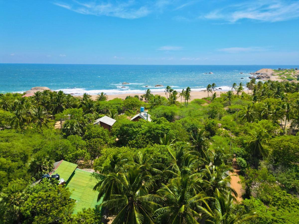 Sarada Beach Resort Tissamaharama Exterior foto